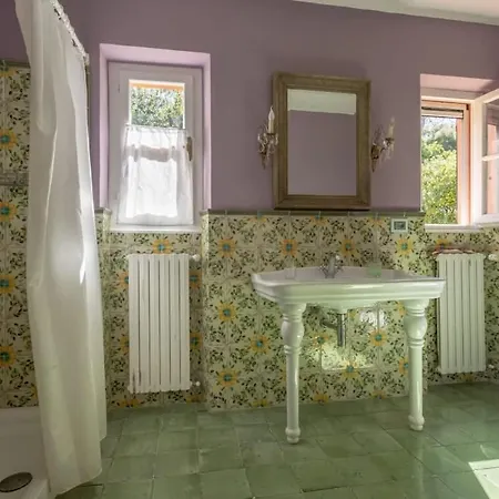 Villaflair - Morcone With Private * Casa Morcone