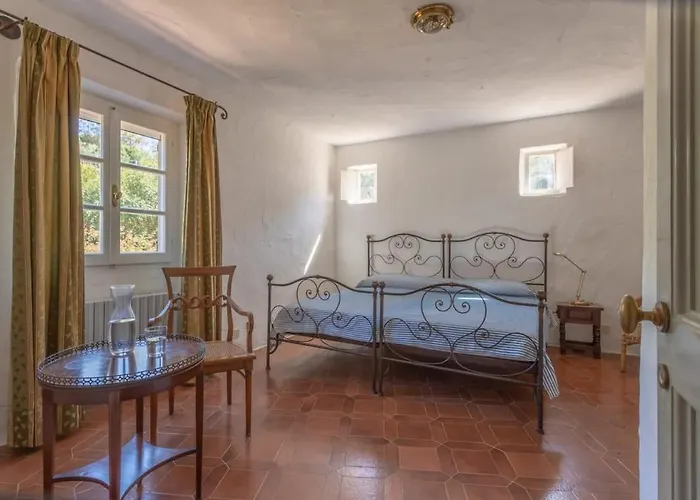 Villa Villaflair - Morcone With Private Casa Morcone