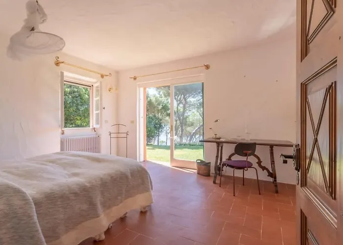 Villaflair - Morcone With Private Villa *